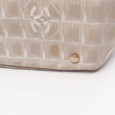 Pre-owned Chanel Beige New Travel Line Leather Tote Bag () In Sand