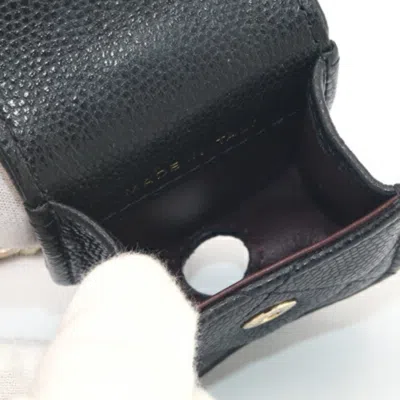 Pre-owned Chanel Black Grained Calfskin Phone Wallet ()