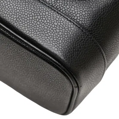Pre-owned Chanel Black Grained Calfskin Pouch Vanity Bag ()