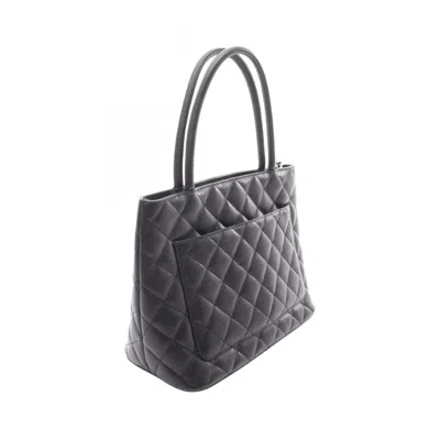 Pre-owned Chanel Black Leather Tote Bag ()