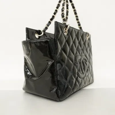Pre-owned Chanel Black Patent Leather Tote Bag ()