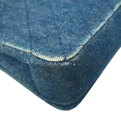 Pre-owned Chanel Blue Denim Shoulder Bag ()