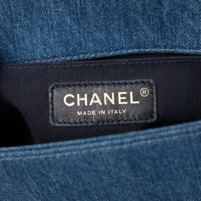 Pre-owned Chanel Blue Gold Denim Shoulder Bag ()