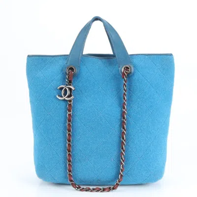 Pre-owned Chanel Blue Leather Tote Bag ()