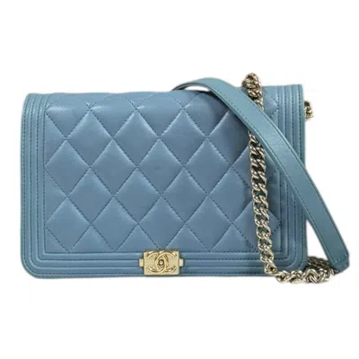 Pre-owned Chanel Boy  Blue Leather Chain/shoulder Wallet ()