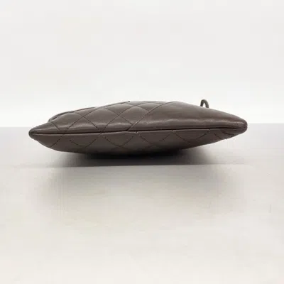 Pre-owned Chanel Brown Leather Shoulder Bag ()