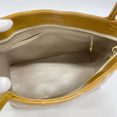 Pre-owned Chanel Brown Patent Leather Tote Bag ()