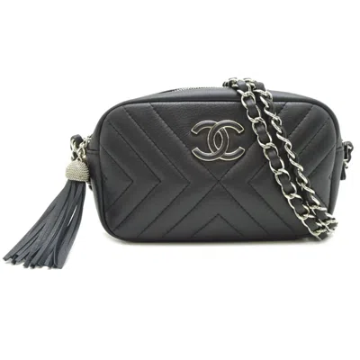 Pre-owned Chanel Chevron (v Stitch) Black Shoulder Bag ()