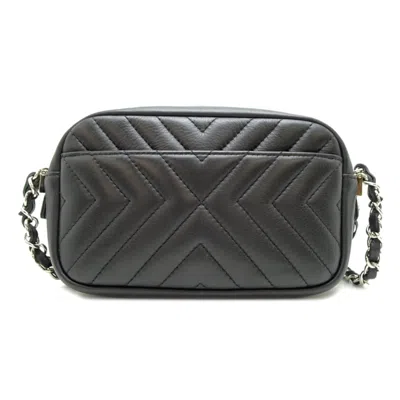 Pre-owned Chanel Chevron (v Stitch) Black Shoulder Bag ()