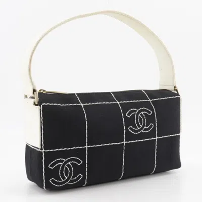 Pre-owned Chanel Chocolate Bar Black Canvas Shoulder Bag ()
