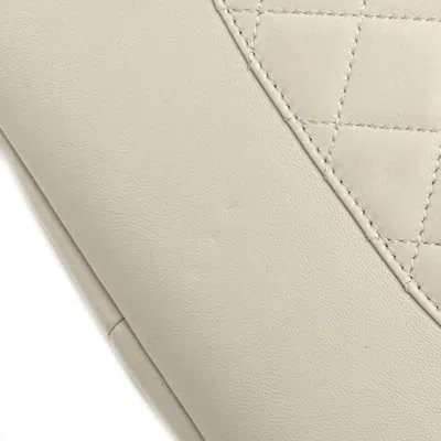 Pre-owned Chanel Gray Leather Fur Shoulder Bag ()