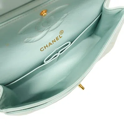 Pre-owned Chanel Green Leather Shoulder Bag ()