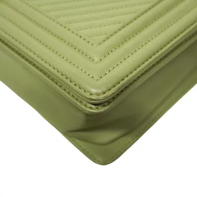 Pre-owned Chanel Green Leather Shoulder Bag ()