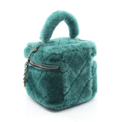 Pre-owned Chanel Green Leather Shoulder Bag Vanity Bag ()