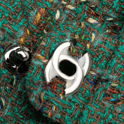 Pre-owned Chanel Matelasse Green Multi-color Leather Shoulder Bag ()