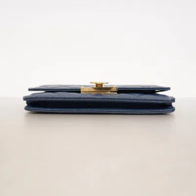 Pre-owned Chanel Navy Grained Calfskin Chain/shoulder Wallet () In Blue