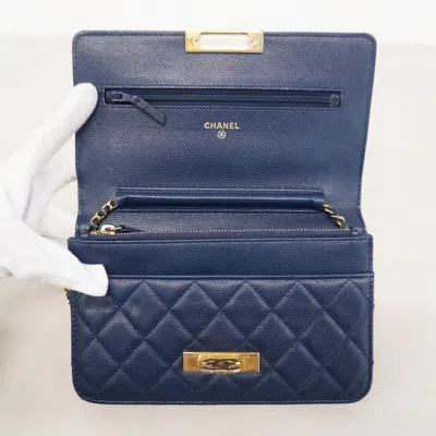 Pre-owned Chanel Navy Grained Calfskin Chain/shoulder Wallet () In Blue