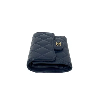 Pre-owned Chanel Navy Grained Calfskin Wallet (tri-fold) () In Blue