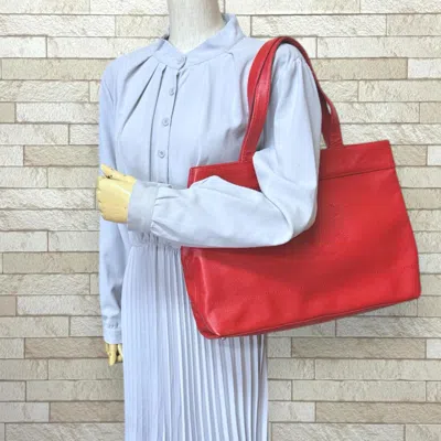Pre-owned Chanel Red Color Grained Calfskin Tote Bag ()