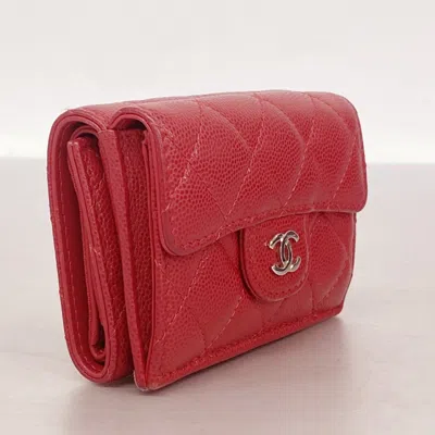 Pre-owned Chanel Red Color Grained Calfskin Wallet (tri-fold) ()