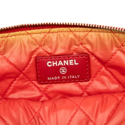 Pre-owned Chanel Red Color Leather Clutch Bag ()