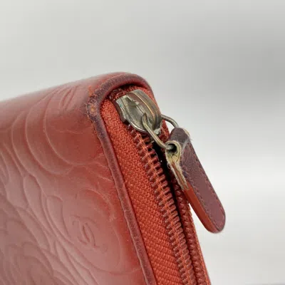 Pre-owned Chanel Red Color Leather Long Wallet (bi-fold) ()