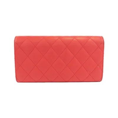 Pre-owned Chanel Red Color Leather Long Wallet (bi-fold) ()