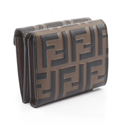 Pre-owned Fendi Black Brown Leather Wallet (tri-fold) () In Multi