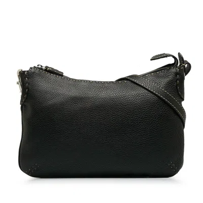 Pre-owned Fendi Black Leather Shoulder Bag ()