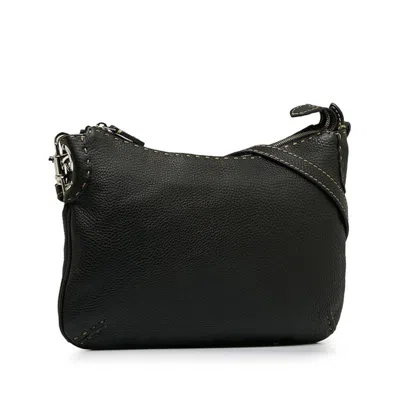 Pre-owned Fendi Black Leather Shoulder Bag ()