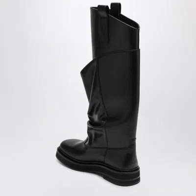 Attico La Passeggiata Boots In Black