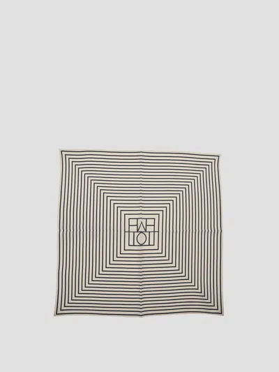 Totême Toteme Signature Monogram Scarf In Gray