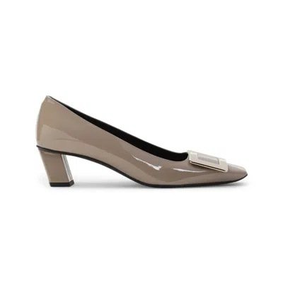 Roger Vivier Belle Pumps In Sand