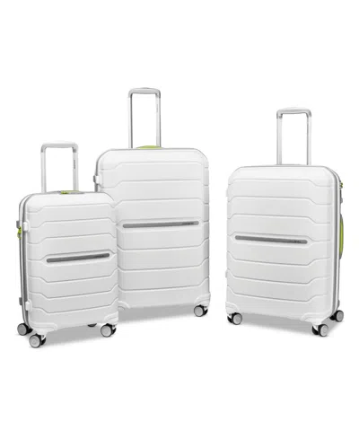Samsonite Freeform 29.5" Check-in Expandable Hardside Spinner In White