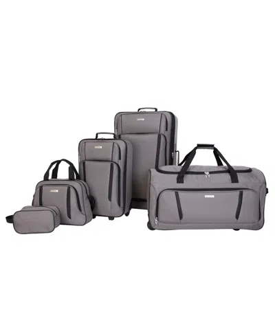 Tag Freehold 5-piece Softside Spinner Luggage Set