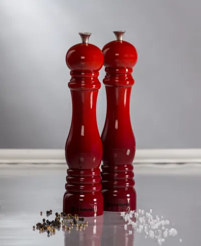 Le Creuset Pepper Mill With Adjustable Grind Setting In Multi