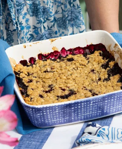 Vietri Santorini Geo Square Baker In Multi