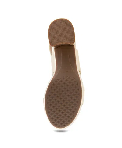 Aerosoles Camilia Platform Sandal In Gold