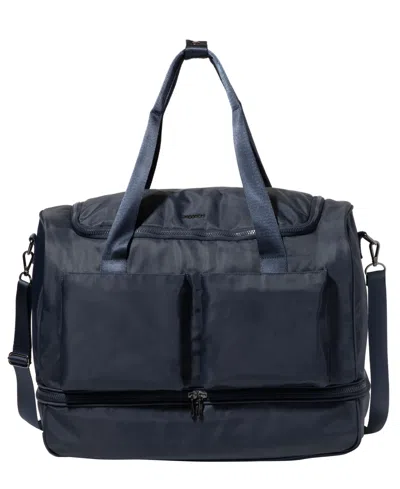 Baggallini Extra Large Deluxe Fifth Avenue Belt Bag In Blue