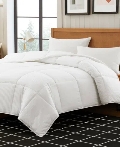 Eddie Bauer Primaloft Oversized Down Alternative Comforter, Queen In White