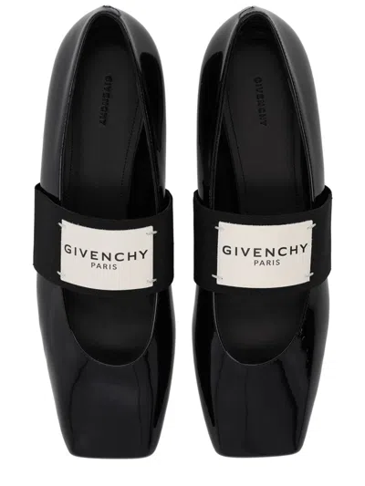 Givenchy Women Patent Leather Ballerinas With Maxi Logo Label In Black