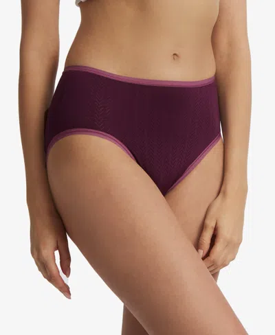 Hanky Panky Movecalm™ Natural Rise Thong In Purple