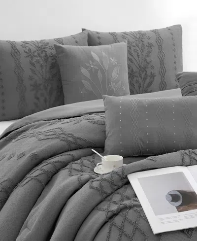 Stratford Park Lexia Leaves 7-pc. Comforter Set, California King In Gray