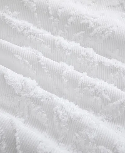 Stratford Park Lexia Leaves 7-pc. Comforter Set, King In White