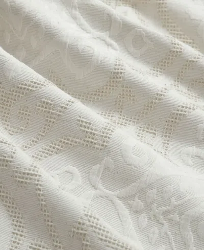 Stratford Park Prissa Medallion 6-pc. Comforter Set, California King In White