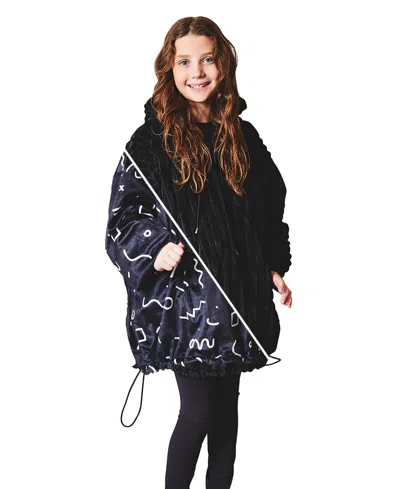 Nestl Oversized Wearable Reversible Color Kids Blanket, 31.5" X 42.8"