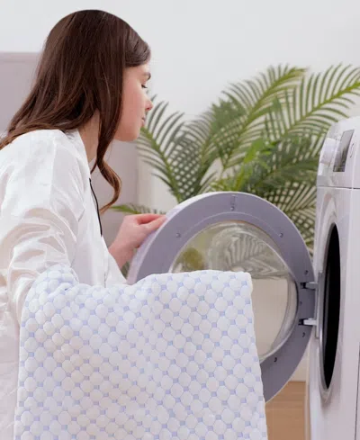 Nestl Memory Foam Gel Infused Reversible Cooling 2-pack Pillow, King In Multi