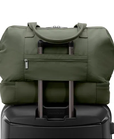 Samsonite Better Than Basic Drop Bottom Weekender Duffel In Green