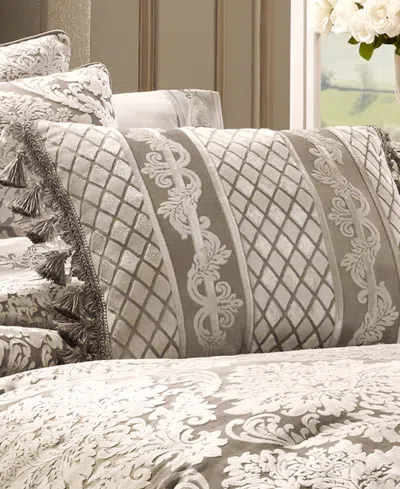 J Queen New York Bel Air 4-pc. Comforter Set, California King In Sand