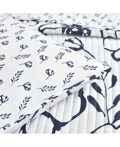 Lush Decor Scandinavian Floral 3 Piece Quilt Set, Full/queen In Multi